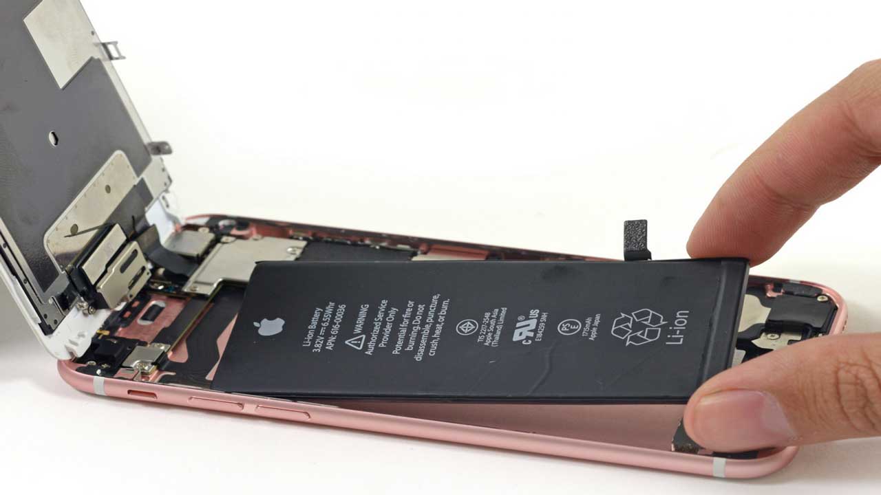 Замена аккумулятора на iPhone в Полтаве 